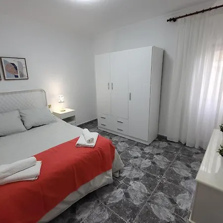 Coral 1 - 4 Bed In Abrigos Apartment *