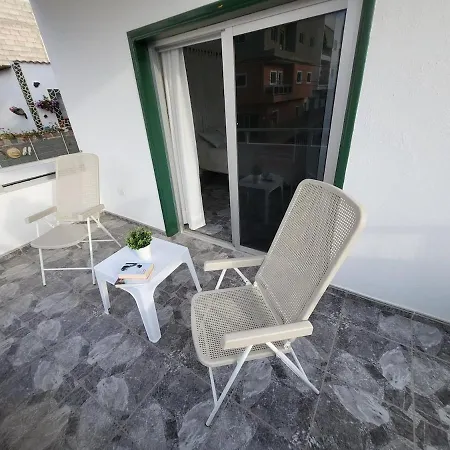 Coral 1 - 4 Bed In Abrigos Apartment