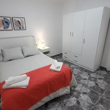 Coral 1 - 4 Bed In Abrigos Apartment *