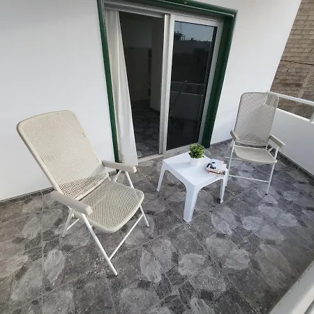 Coral 1 - 4 Bed In Abrigos